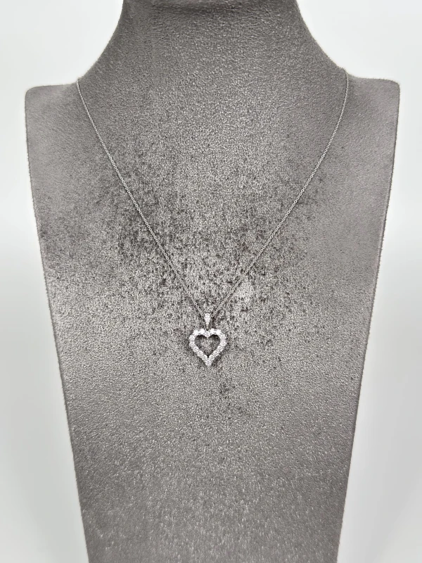 GRAFF HEART PENDANT RGP048 4