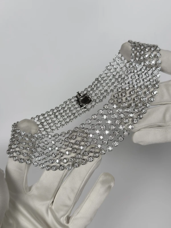 Van Cleef & Arpels. EXCLUSIVE PALMYRE NECKLACE VCARO3R600 5