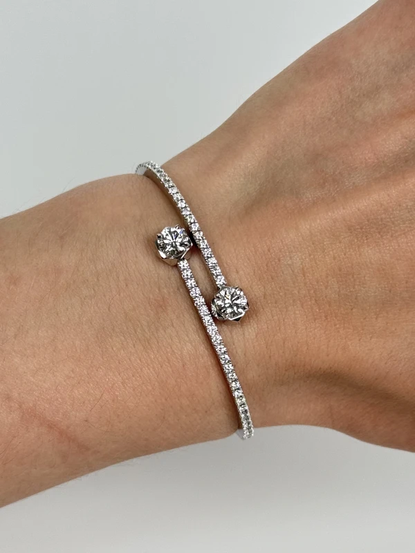 Graff Laurence Graff Signature Wraparound Diamond Bangle (SIZE 15) RGB469 5