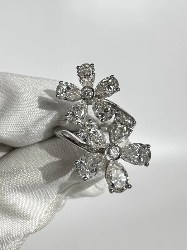 DeRosa DIAMOND RING 4.79  F-G/VVS2-VS2 R651459 2