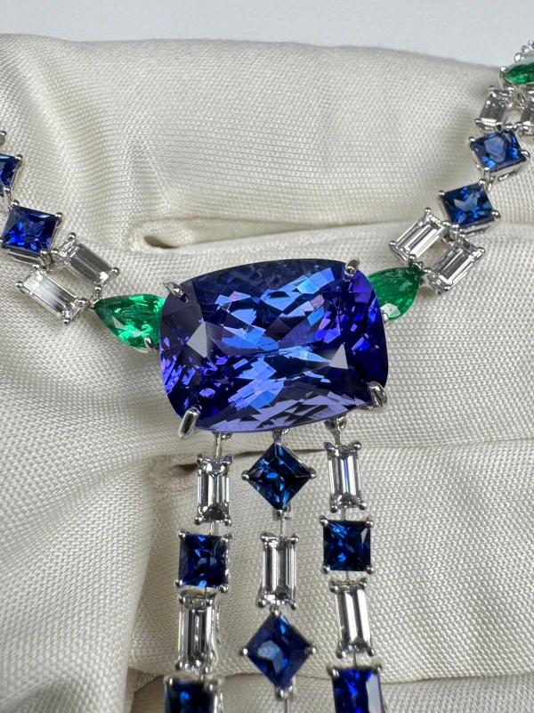 Crivelli TANZANIT 11.06 CT NECKLACE CRV11.06CT 4
