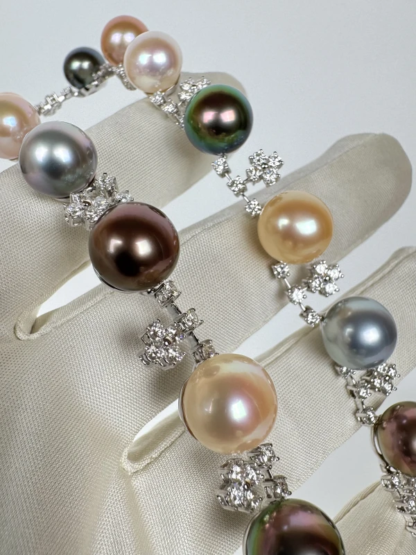 Schoeffel PEARL 10.8-11.8 MM & DIAMONDS NECKLACE M68062 5