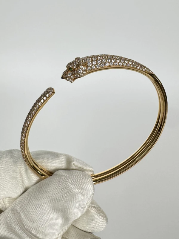Cartier BRACELET PANTHÈRE DE CARTIER (SIZE 19) N6718219 4