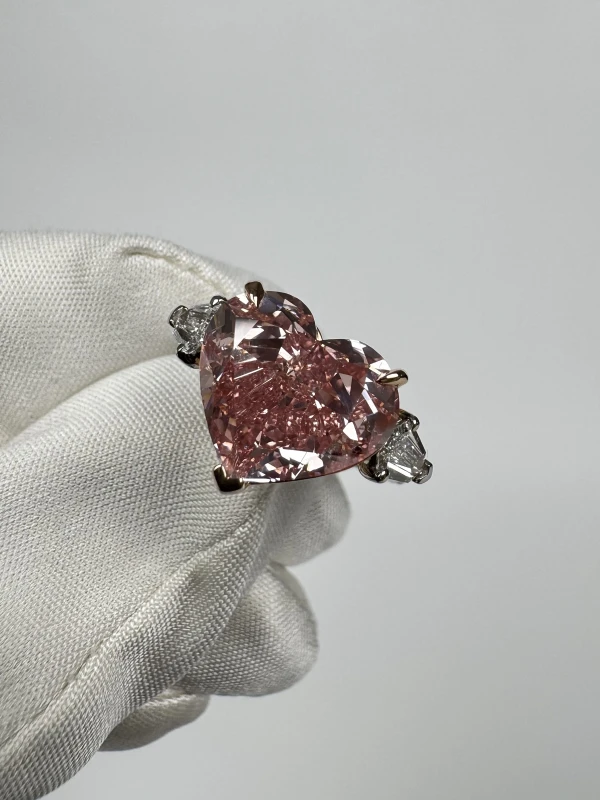 No name HEART DIAMOND 5.00 CT FANCY INTENSE PINK*/VVS2 RING (GIA) NN5.00Pink 4