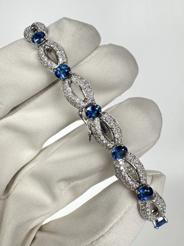 RalfDiamonds OVAL SAPPHIRE 5.55 CT & DIA 1.90 C BRACELEN (SIZE M) RFD 5.55 CT 3