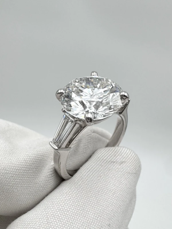No name КОЛЬЦО С БРИЛЛИАНТОМ 5.65 CT D/VS1 5.76 CT D/VS1 3