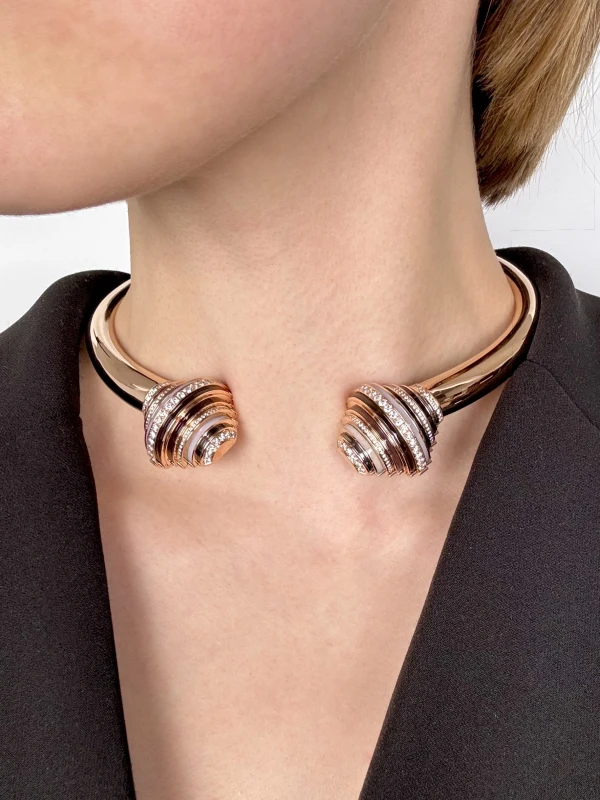 Cartier TROCADERO LIMITED EDITION NECKLACE N7405100 2