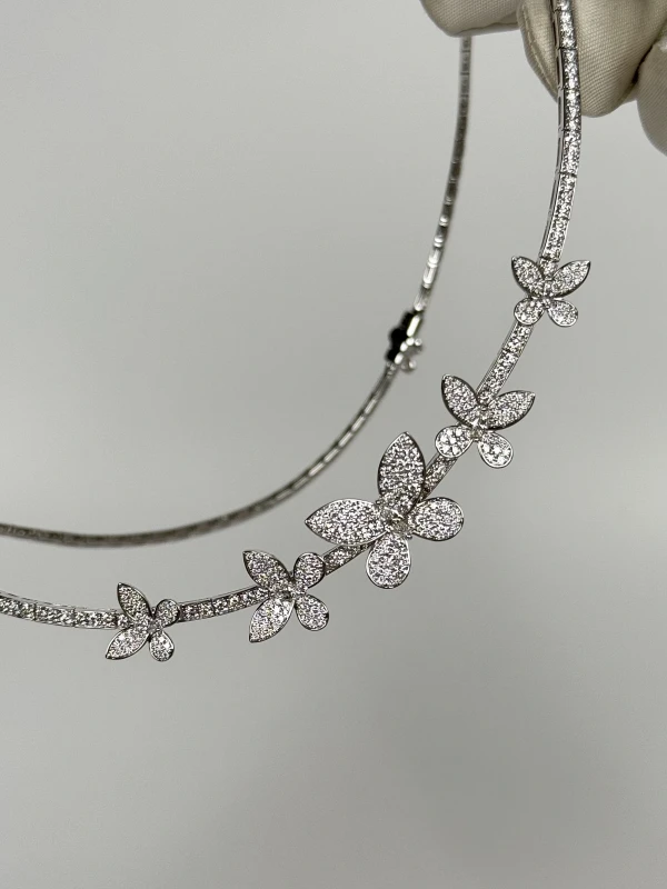 GRAFF PAVÉ BUTTERFLY DIAMOND NECKLACE RGN890 7