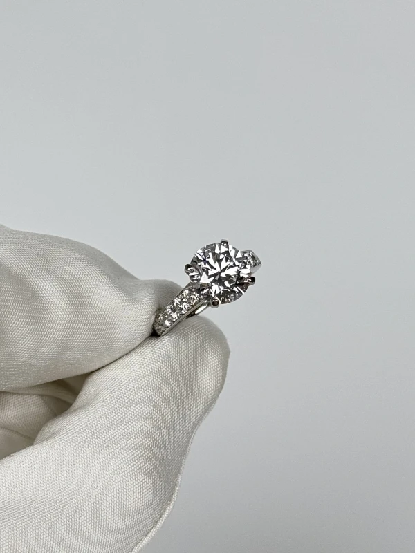 De Beers ROUND DIAMOND 3.08 CT FLAWLESS/D RING (NEW) B47823 3