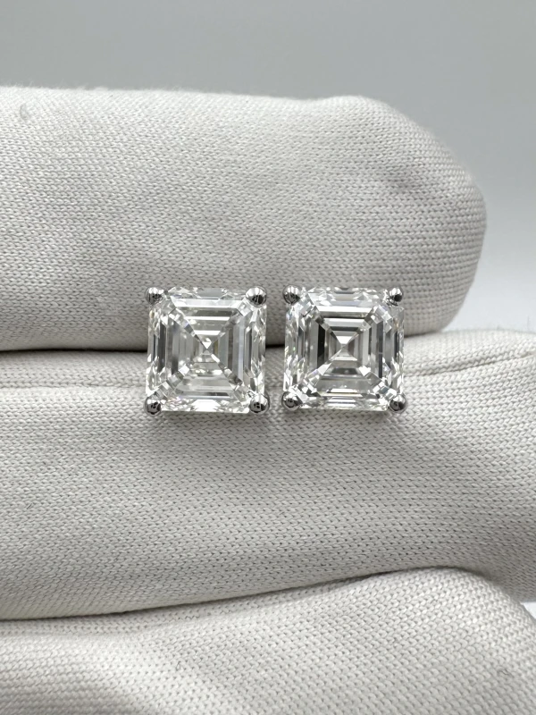 No name ASSCHER DIAMOND 2.01-2.01 CT H/VS2 EARRINGS (GIA) EXEX NN2.01-2.01 H/VS2 5