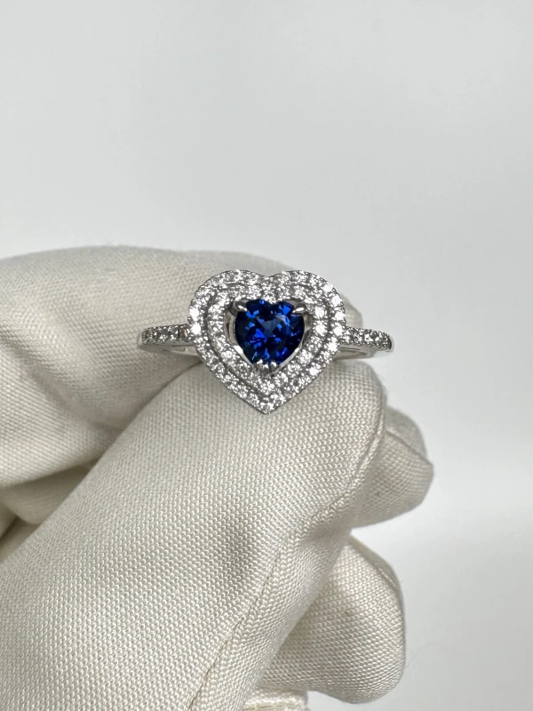 Mercury HEART SAPPHIRE 0.42 CT RING MR18850WS 4