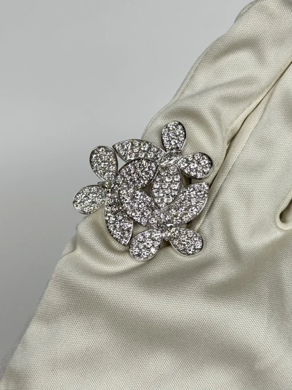 GRAFF Triple Pavé Butterfly Diamond Ring (SIZE 52) RGR300 5