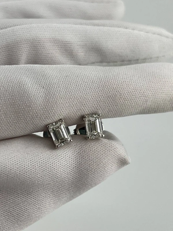 No name EMERALD CUT DIAMOND EARRINGS 1.00 CT G/VS2 1.00 CT G/VS2 4
