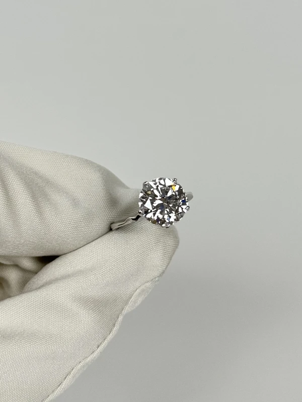 СЕРЬГИ NO NAME ROUND DIAMOND 4.01 D/VVS2 RING (GIA) NN4.01D 3