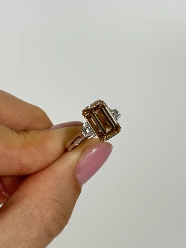 RalfDiamonds EMERALD DIAMOND 5.02 CT FANCY YELLOWISH BROWN/SI RING RDR5.02 3