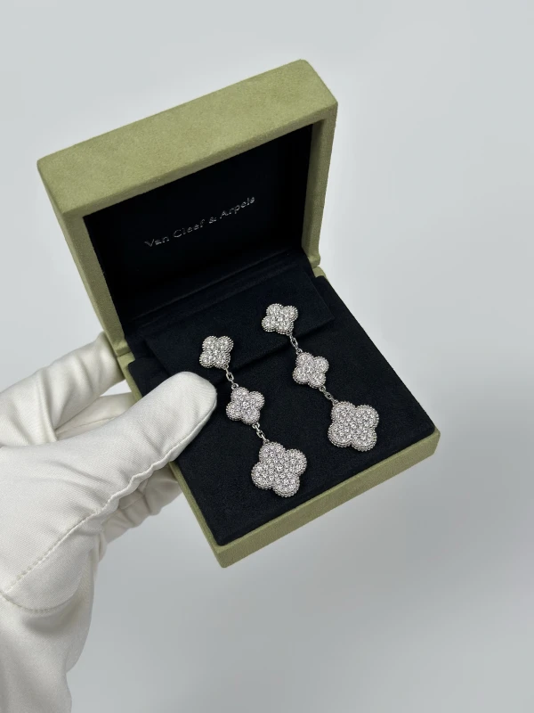 Van Cleef & Arpels MAGIC ALHAMBRA DIAMOND EARRINGS VCARN9MR00 7