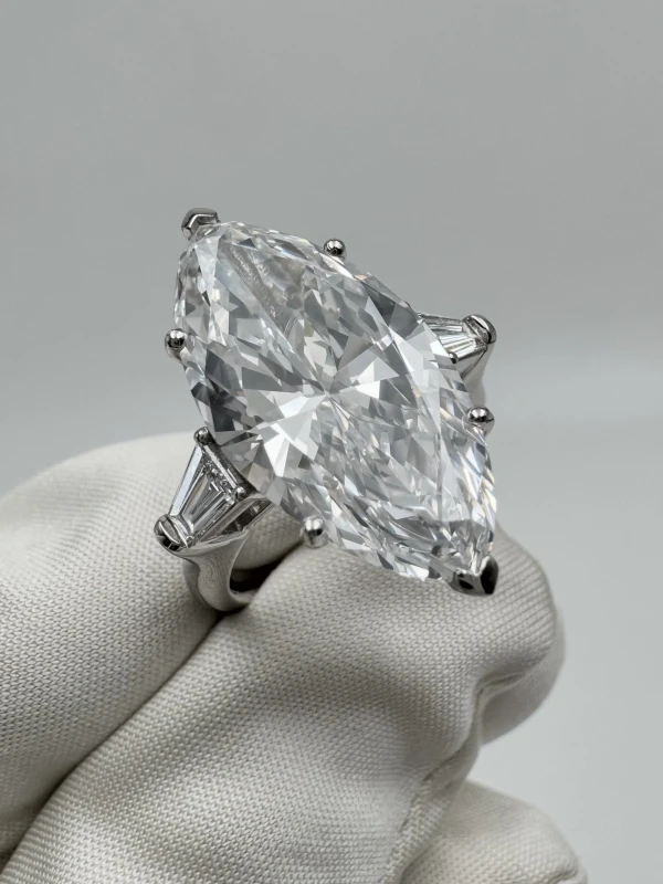 No name MARQUISE DIAMOND 9.06 CT D/VS1 RING (GIA) 109-NN9.06 3