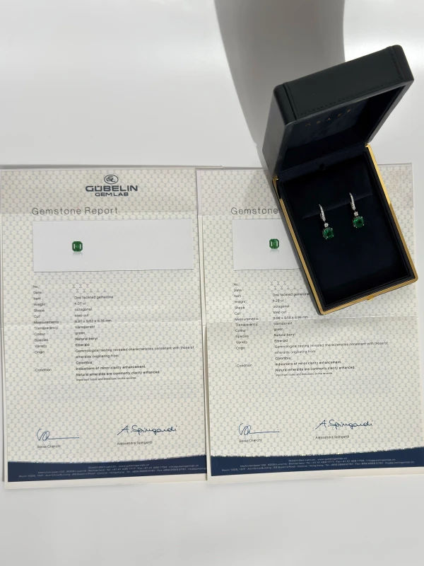 Graff COLOMBIA EMERALD 4.29 CT - 4.07 CT EARRINGS GE 4.29-4.07 CT 5