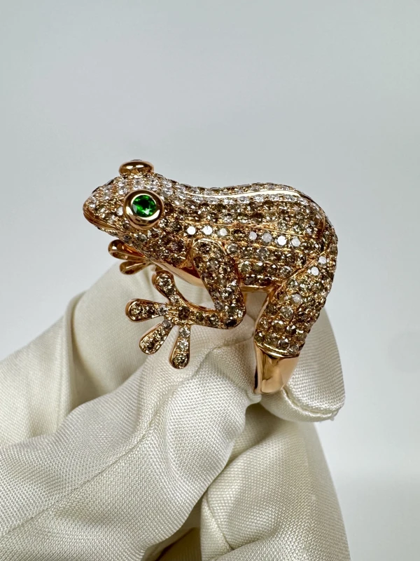 RalfDiamonds ROSE GOLD DIAMONDS AND EMERALD Rose gold Diamonds and Emerald 4