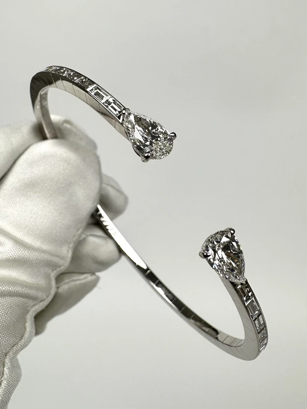 Graff White Baguette And Pear Shape Diamond Duet Bangle RGB379 5