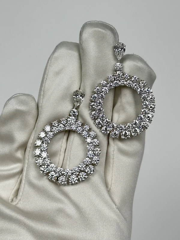 GRAFF DIAMOND DOUBLE HOOP EARRINGS GE18.14CT 2