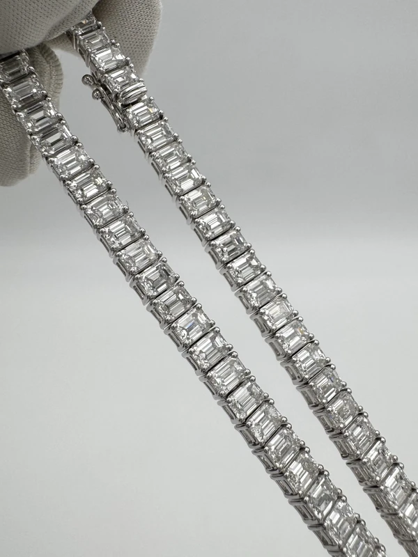 RalfDiamonds EMERALD DIAMOND 29.87 CT NECKLACE RFD29.87ct 5