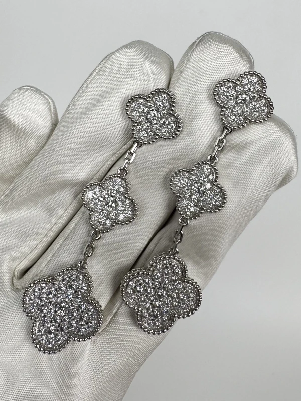 Van Cleef & Arpels MAGIC ALHAMBRA DIAMOND EARRINGS VCARN9MR00 5
