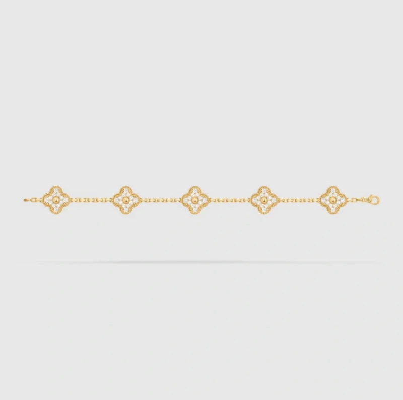 Van Cleef & Arpels Vintage Alhambra bracelet, 5 motifs VCARA41400 3