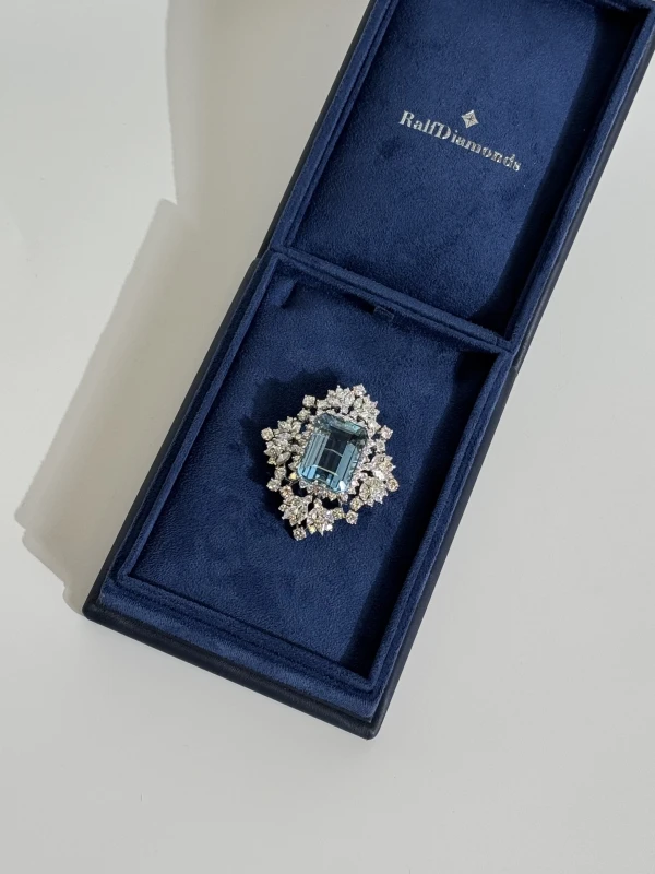 RalfDiamonds БРОШЬ C АКВАМАРИНОМ 41.40 CT 41.40 ct 4