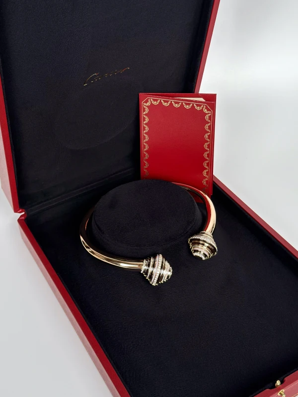 Cartier TROCADERO LIMITED EDITION NECKLACE N7405100 5