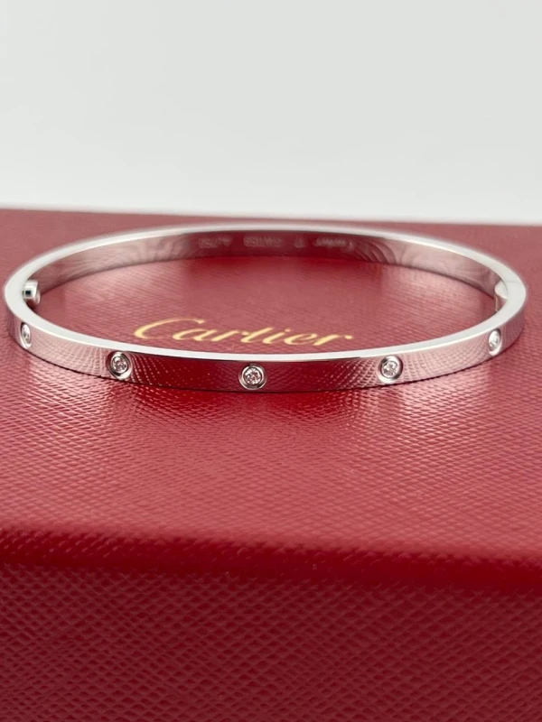 Cartier LOVE BRACELET, SMALL MODEL, 10 DIAMONDS (SIZE 17) B6079817 6