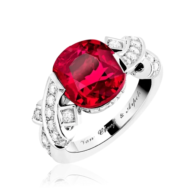 Van Cleef & Arpels. 2.60 CT RUBY  RING Ruby 2.60 CT