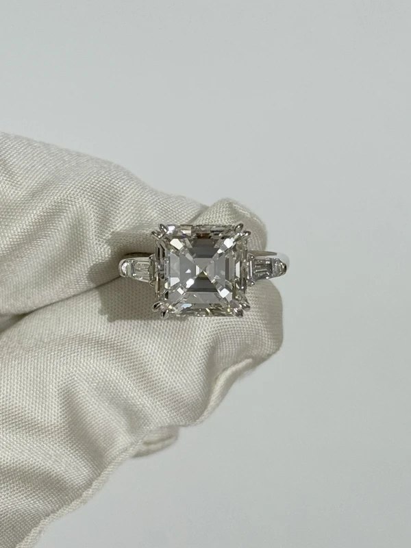 No name DIAMOND 6.00 CT F/VS1 RING (GIA) NN6.00F/VS1 2