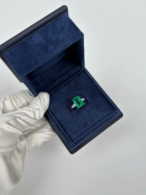 СЕРЬГИ NO NAME EMERALD DIAMOND 5.08 CT RING (SIZE 55) EM5.08CT 6