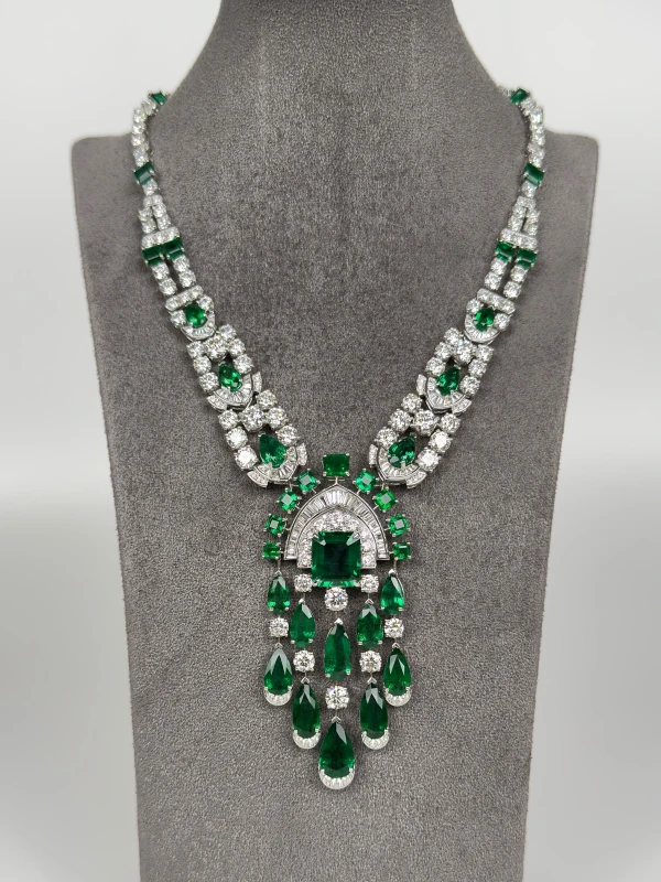 GRAFF White Gold Emerald Cut and Pear Shape Emerald 57.30 ct and White Diamond 58.35 ct Tribal Necklace GR57.30 5