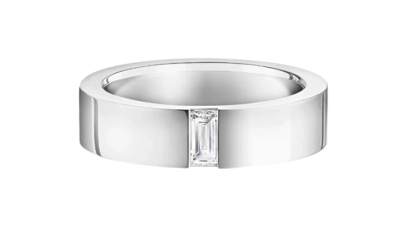 Baguette-Cut Vertical Single Diamond Wedding Band