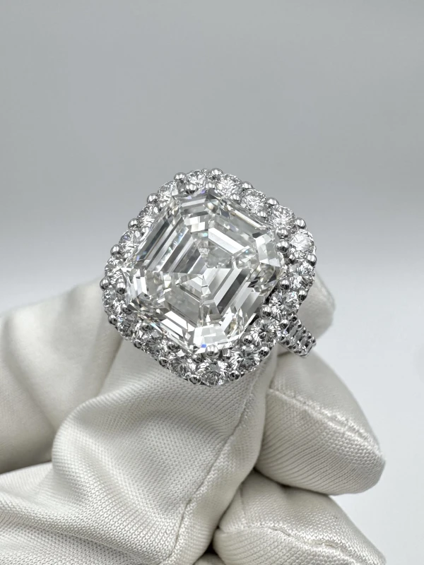 Graff DIAMOND 7.17 CT H/VVS1 RING (GIA) GR7.17CT 4