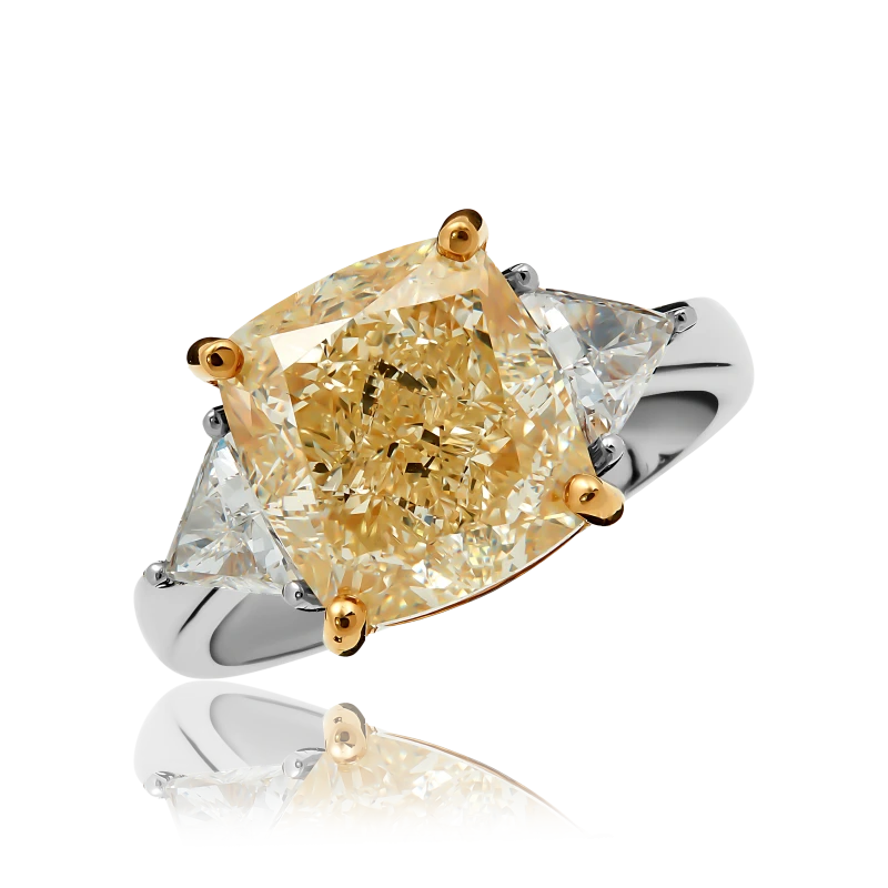 CUSHON DIAMOND 7.11 CT Fancy Light Yellow/VS1 RING (GIA)