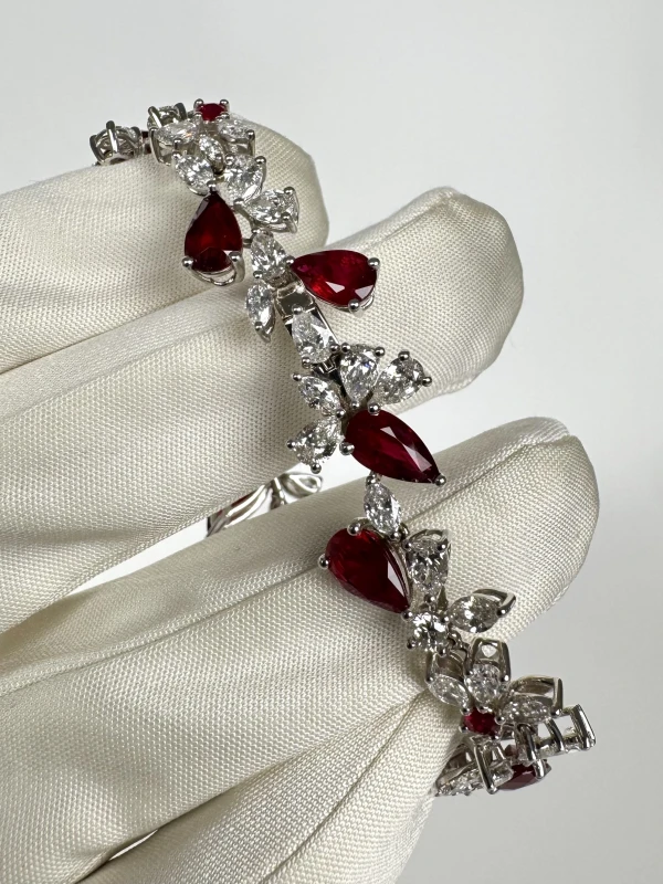 DeRosa RUBY 15.24 CT PIGEON BLOOD BRACELET (SIZE 17) B165122 3