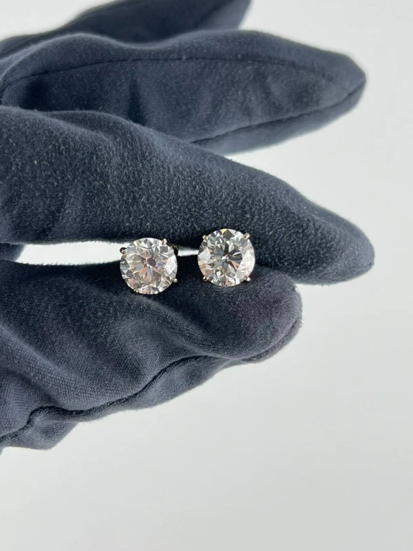 No name ROUND DIAMOND 3.01-3.02 K-I/I1 EARRINGS 3.01-3.02 K-I/I1 4