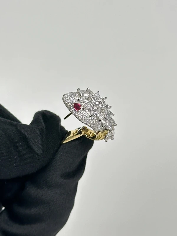Bvlgari DRAGONI DIAMOND AND RUBY EARRINGS 271312 7