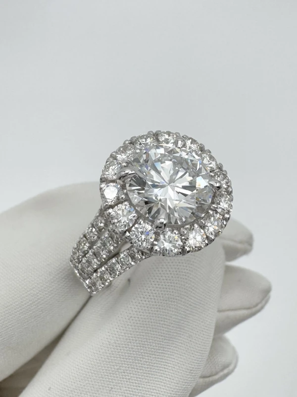 Earrings without a brand ROUND DIAMOND RING 3.00 CT E/VS1 (GIA) 3.00 CT E/VS1 (GIA) 3