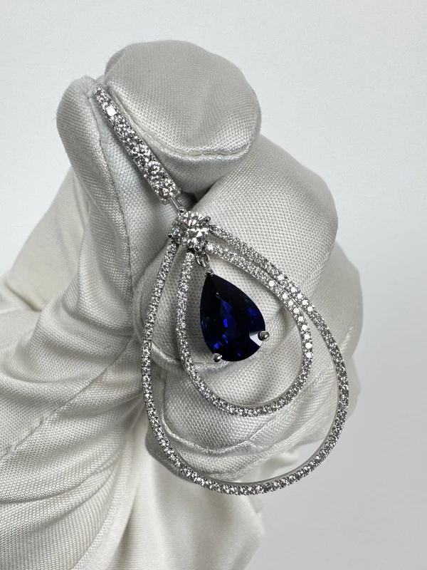 Graff DIAMOND SURROUNDS AND FRENCH WIRE SAPPHIRES EARRINGS GE 4