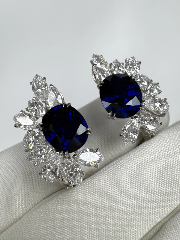 Harry Winston SAPHIRE&DIAMOND EARRING HW 4