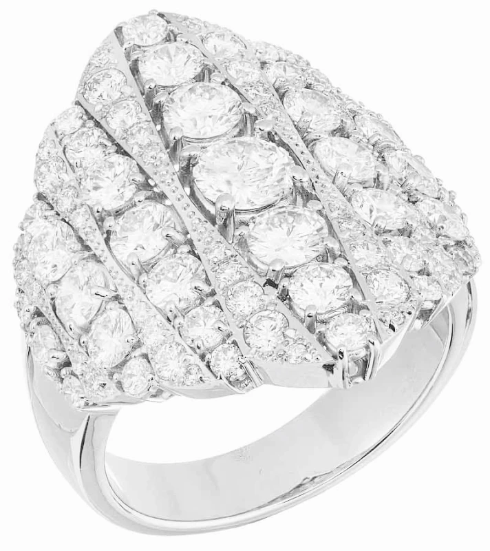 DIAMOND RING 3.33 CT