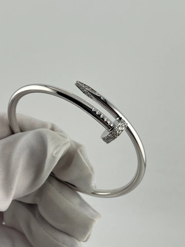 Cartier JUSTE UN CLOU BRACELET, WHITE GOLD, DIAMONDS (SIZE 16) B6048716 6