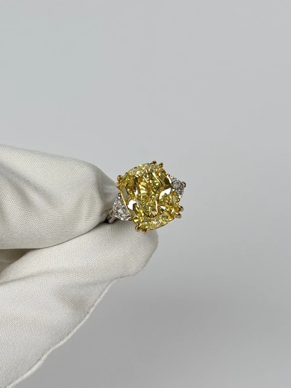 No name CUSHION DIAMOND RING 11.99CT FANCY YELLOW/SI2 (SIZE 53) NN11.99CT FY/SI2 3