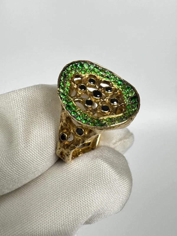 Jewellery theatre CARAVAGGIO RING KIWI (SIZE 55) JTCA 2