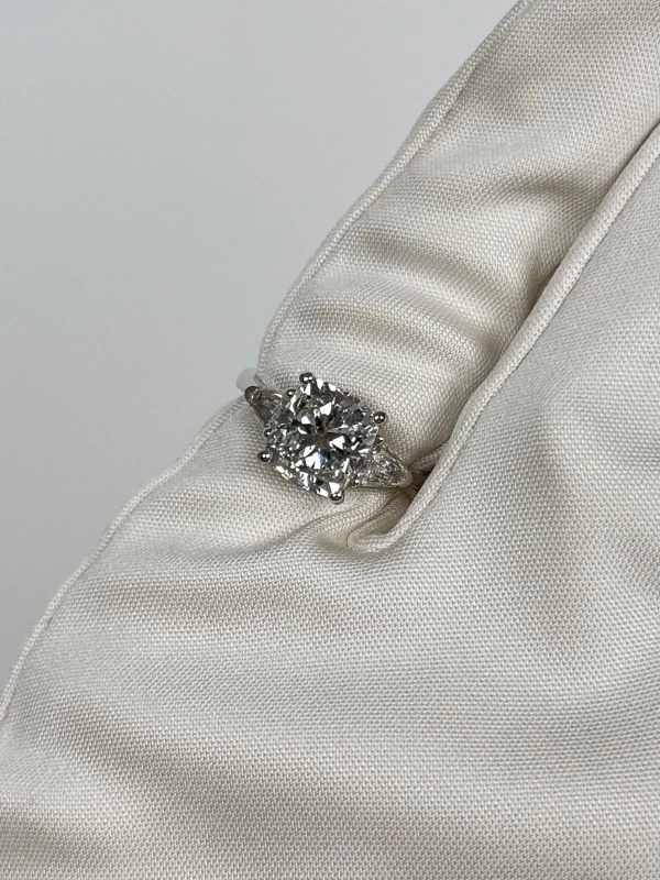 No name CUSHION DIAMOND 2.51 CT G/VS1 RING (GIA) NN2.51 5