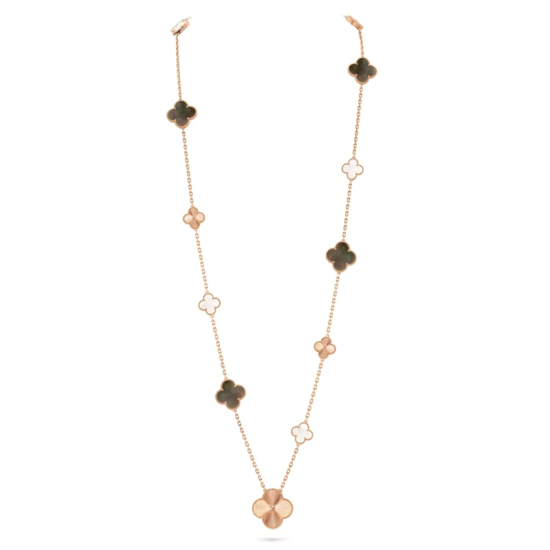 Van Cleef & Arpels. Magic Alhambra transformable long necklace, 15 motifs VCARPGV200 1